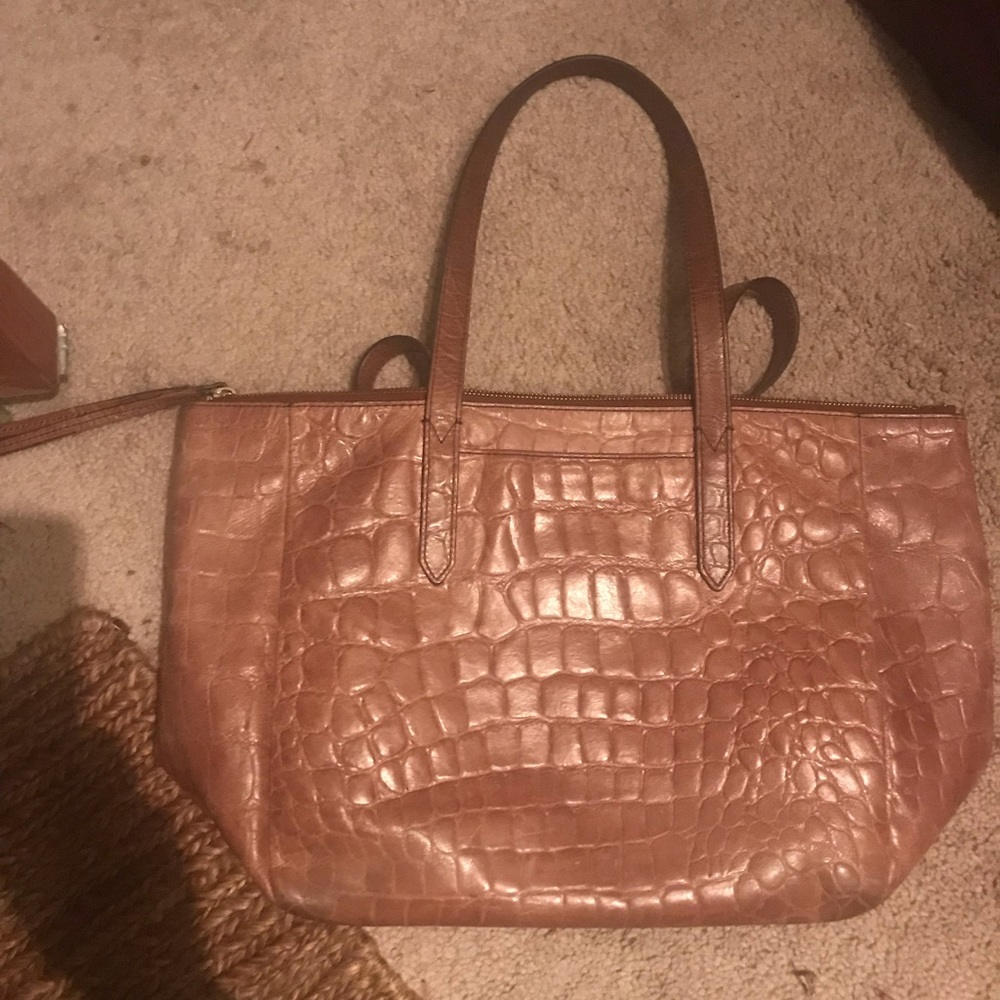 Fossil brown leather embossed purse